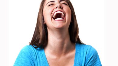 تعرف على تفسير رؤية الضحك في المنام والحلم للرجل والحامل والعزباء والمتزوجة لابن سيرين