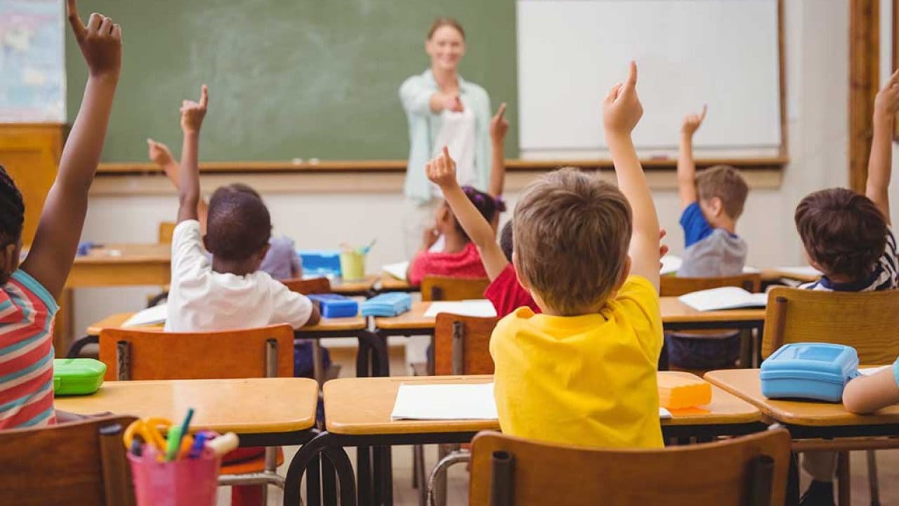 تعرف على تفسير رؤية المدرسة في الحلم والمنام للرجل والعزباء والمتزوجة لابن سيرين